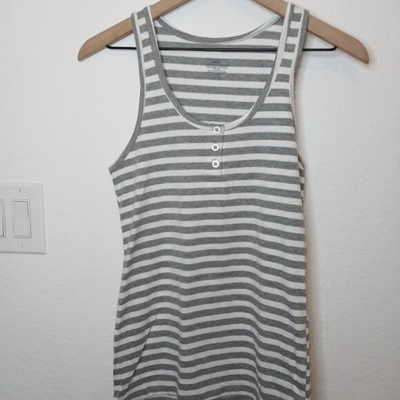 3 Tommy Hilfiger Tank Tops - Picture 7 of 12